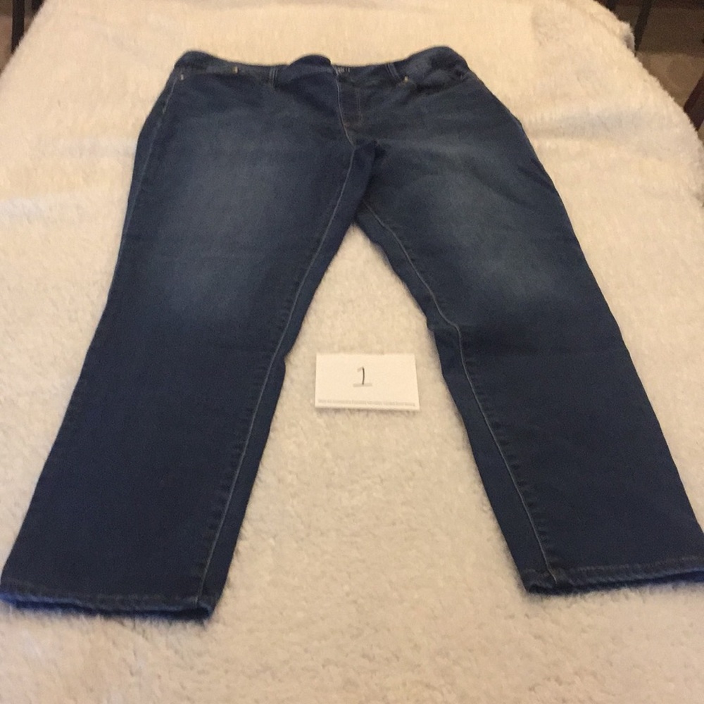 Chico’s Denim jegging
